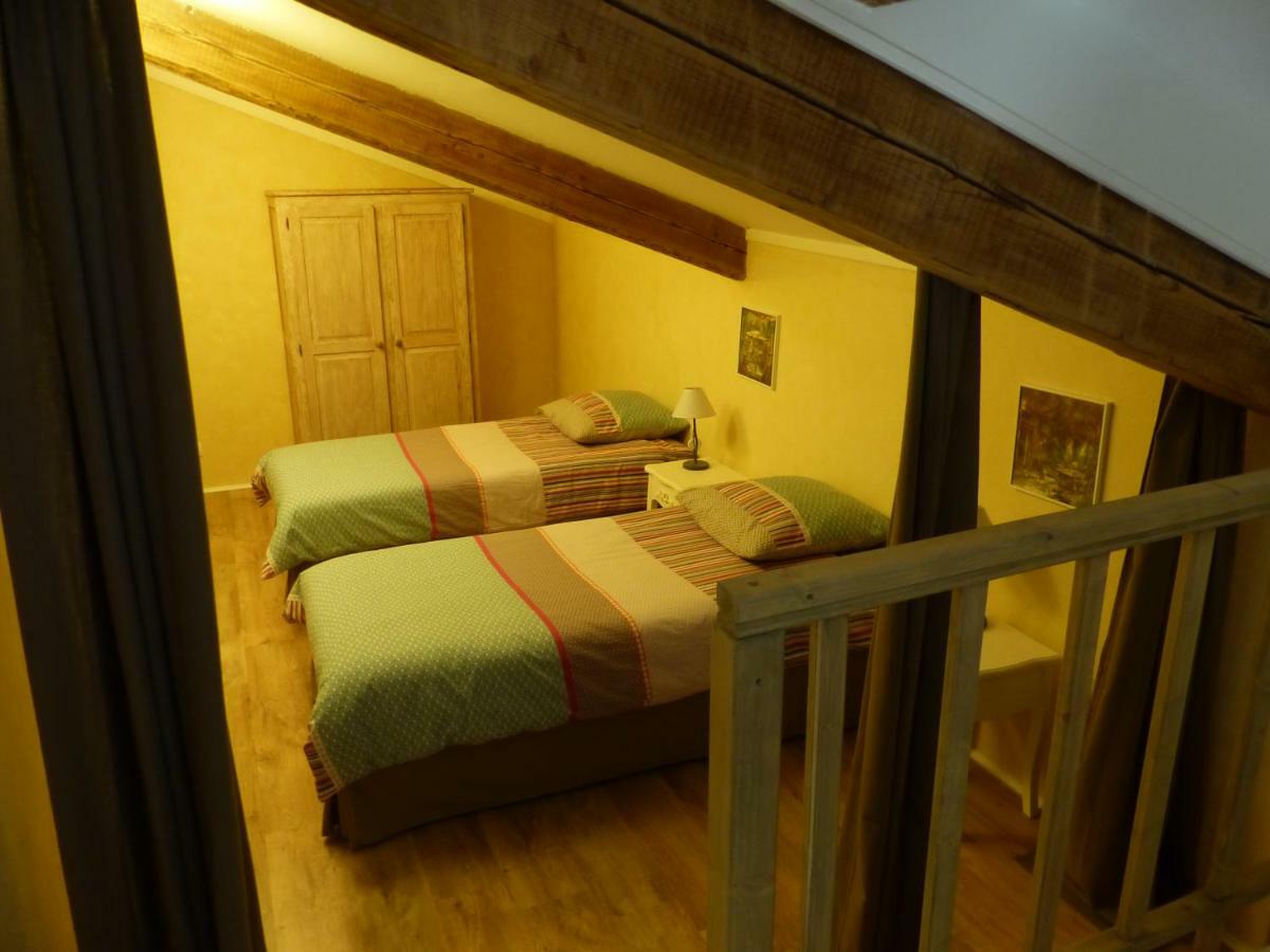 Chambre D'Hotes - Le Safran Du Val D'Or Anneyron Exterior photo